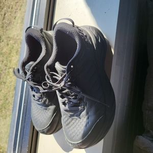 Hoka Bondi Leather Slip Resistant. Wide width  Hokas sell FAST!